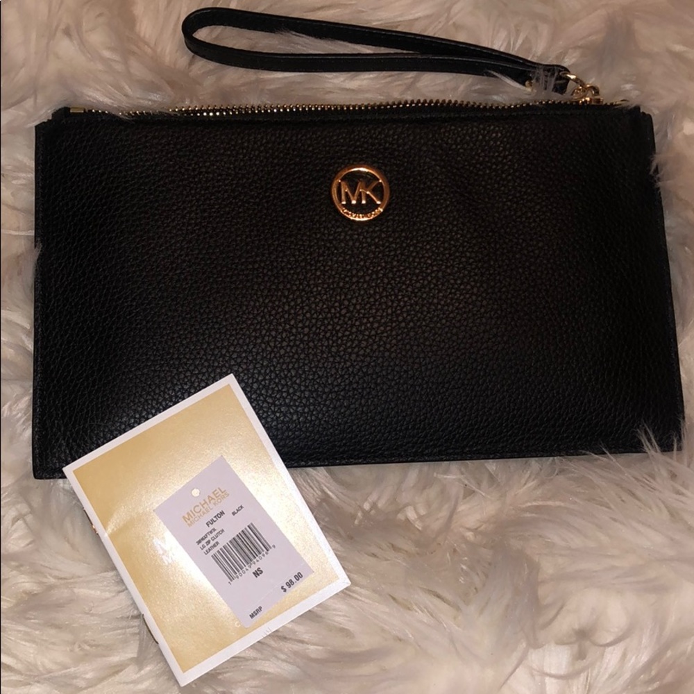 NWOT Michael Kors Clutch/Wristlet
